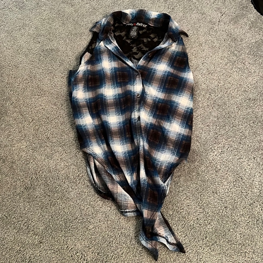 Blue and black checkered tank top with tie bottom and lace back